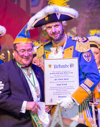 Laschet, the leader of the christian democrats party. Armin Laschet Neuer Rittmeister Des Oecher Storm