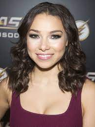 Jessica Parker Kennedy Adorocinema