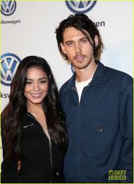 #vanessa hudgens #austin butler #couples. Vanessa Hudgens Austin Butler Couple Up At Volkswagen S Drive In Event Photo 4190876 Austin Butler Vanessa Hudgens Pictures Just Jared