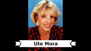 Schauspielerin cosima viola (32) schrieb auf instagram zu einem bild des verstorbenen entertainers: Die Gute Alte Zeit Ute Mora Lindenstrasse 1985 2003 Facebook