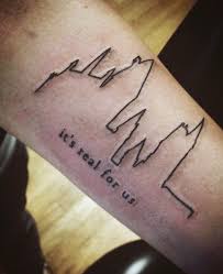 20 Harry Potter Tattoos To Celebrate The 20th Anniversary Of The First Book S Publication Harry Potter Tattoo Unique Harry Tattoos Harry Potter Tattoos