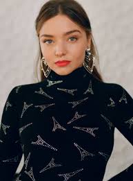 Kerr rose to prominence in 2007 as one of the victoria's secret angels. Miranda Kerr Instyle Sleek Fashion Editorial
