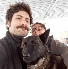 Toscani non è confuso. È un cretino insensibile. E sarebbe bene dirlo con  chiarezza. In particolare farebbero bene a dirlo i progressisti. Senza se e  senza ma.