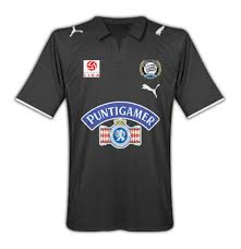Tenga en cuenta que usted mismo puede cambiar de canal de transmisión en el apartado canales. Buy Official 2010 Sturm Graz Home 100 Years Anniversary Shirt