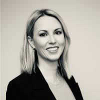 Ashlee Hall's Instagram, Twitter & Facebook