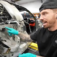 REPLACING THE DASHBOARD ON MY WRECKED FERRARI 😲