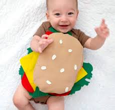 Pressa tripla per realizzare ottimi hamburger comodamente da casa tua. 20 Idee Per Costumi Di Carnevale Per Neonati Fai Da Te Halloween Neonato Fai Da Te Per Halloween Halloween Bambini