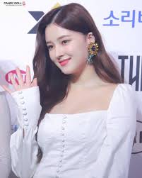 Nancy Momoland Tiktok Bollywood Vibe Beautiful Girl Image Korean Beauty Girls Beautiful Girl Photo