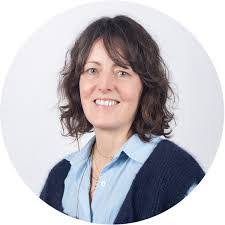 Nadia Barr's Instagram, Twitter & Facebook