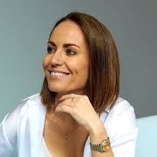 Chris Bewick's Instagram, Twitter & Facebook