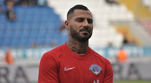 Beşiktaş kısa süre önce ricardo quaresma ile yollarını ayırdığını açıklamıştı. Kasimpasa Quaresma Ile Yollarini Ayirdi