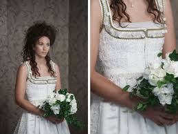 Sie können hochzeitsmode nach ihren wunschen kaufen. Die Schonsten Brautdirndl 2018 Trachtenbibel