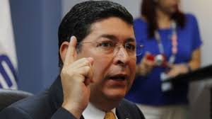 Walter Araujo sobre diputados actuales: “Convirtieron al Primer Órgano del  Estado en un basurero de total corrupción”