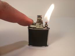 Pin On Vintage Cigarette Lighters Ashtrays And Cigarette Cases