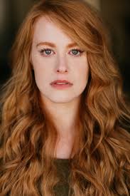 Renee Kirk's Instagram, Twitter & Facebook