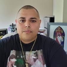 Daniel Calvillo's Instagram, Twitter & Facebook