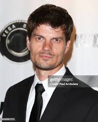 Actors Kate Conway and Lara Thomas Ducey attend the "Alone We Fight"...  News Photo