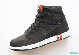 Check out the jordan 1 that's helping the brand leap into the world of soccer. Psg Jordan 1s Sneakers Jordan 1 Nike