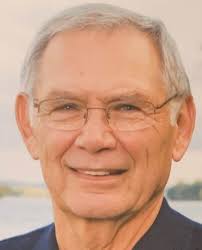 Former Cargill CEO Ernie Micek dies at 84