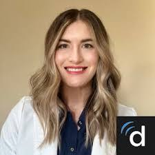 Kristen Roff's Instagram, Twitter & Facebook