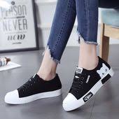 Scarpe Di Tela Simpatico Cartone Animato Nel 2020 Scarpe Cartone Animato Tela