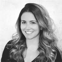 ¿quiénes estaban en el vehículo donde se movilizaba la joven? Ana Maria Castro Director Of Special Operations Magic Spoon Linkedin