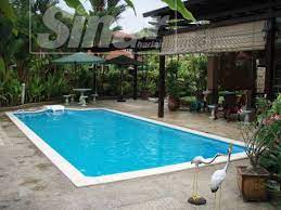 Sebagian rumah beruntung bisa dilengkapi fasilitas kolam renang, namun sebagai konsekuensinya perawatan kolam renang menjadi rutinitas tambahan yang perlu diperhatikan. Bina Kolam Renang Di Rumah Dengan Desjoyaux