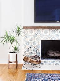 There are a few characteristics of spanish style homes that you may be able to replicate with a little interior rebuilding. Exquisite Spanish Style Homes Wow 1 Day Painting