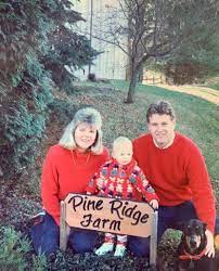 Jul 21, 2020 · taylor swift was born on 13th december 1989 to scott kingsley swift and andrea gardner. Scott Kingsley Swift Taylor Swift Father Had To Deal With Burglar Vergewiki