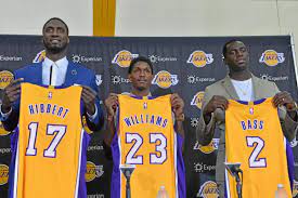 Lou williams full play 10/22/19 los angeles lakers vs los angeles clippers | smart highlights. Lakers Roy Hibbert Lou Williams Brandon Bass All Eager For A Fresh Start Daily News