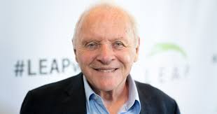Anthony Hopkins nagyon boldog harmadik feleségével