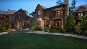 Natural features you'll find at creekside cabin: Luxurious Highlands Nc Lodging Old Edwards Inn And Spa