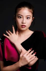 今田美桜 オールバックハーフアップ