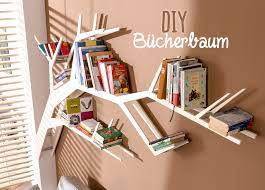 Mobiles bücherregal, kleines regal für bücher, diy für kinder, selbstbau bücheraufbewahrung. Bucherbaum Regal Diy Bucherregal Diy Bucherregal Selber Bauen Bucherregal Kinderzimmer