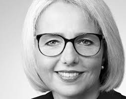 The bmw bank gmbh is a finance service and a company of the bmw group. Kathrin Kerls Wird Zum 1 April 2020 Neue Vorsitzende Der Geschaftsfuhrung Bei Der Bmw Bank Sie Folgt Auf Hans Jurgen Cohrs Der In Den Ruhestand Geht