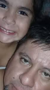 Hola ña Rosa que tal eguereko bolígrafo??? : Si -Que bien anótame 2 skol y  el lunes te pago..!