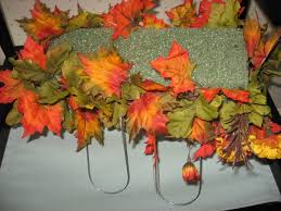 In this video i will show you how to make a cemetery saddle for a headstone. How To Make A Gravestone Flower Arrangement The Saddle Hubpages