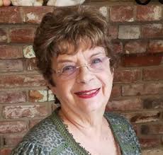 CALIFORNIA CLUBWOMAN