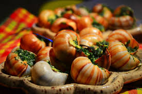 Escargots Au Beurre Aille De Mon Enfance Escargots Dits A La Bourguignonne Recette Escargot Escargot Et Cuisine Traditionnelle