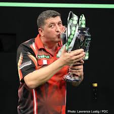 His last victories are the players championship 26 2019 and the vienna 2019. Mensur Suljovic Ø§Ù„ØµÙØ­Ø© Ø§Ù„Ø±Ø¦ÙŠØ³ÙŠØ© ÙÙŠØ³Ø¨ÙˆÙƒ