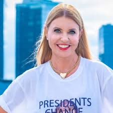 Podcast:Laupäeva hommik Anu Saagimiga. Külas Brigitte Susanne Hunt ja Liina  Pulges:(Raadio 2)