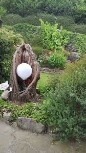 Gartenbeleuchtung Im Baumstamm Garten Baumstamm Gartenbeleuchtung