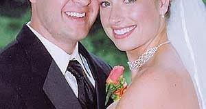 Ashlee Casebeer's Instagram, Twitter & Facebook