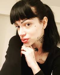 Šok haljina Dunje Ilić se komentariše na mrežama, evo u čemu je obeležila  dan žena