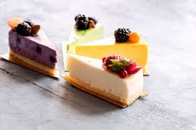 Che sia per motivi dietetici, per intolleranza ai latticini, per allergie o semplicemente per una dieta più salutare, molti cercano di evitare di usare burro in cucina e sostituirlo non è affatto la cosa più complessa del mondo, al contrario! Cheesecake Vegana Come Sostituire Burro E Formaggio Con Ingredienti Vegetali Donnad