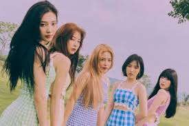 The 5 member female kpop band consists of irene, wendy , joy , seulgi and yeri (whom was later added to the group on march 2015). Which Red Velvet Members Names Do You Find The Hardest To Pronounce Easiest To Hardest Quora