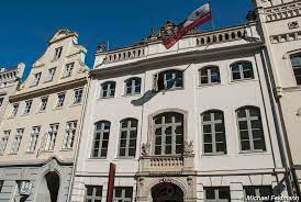 Orientiert an den bedürfnissen und wünschen unserer besucher, setzen wir gezielt moderne medien und innovative didaktische. Das Willy Brandt Haus In Lubeck