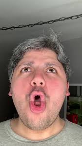 Billie Eilish vs Shakira: Whose Performance Reigns Supreme?