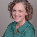 Jennifer Stolpe's Instagram, Twitter & Facebook