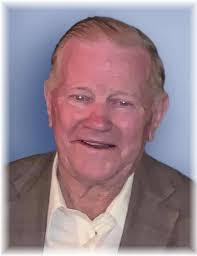 Lisa Whigham's Instagram, Twitter & Facebook